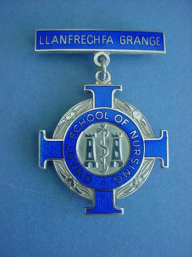 Gwent School of Nursing Llanfrechfa Grange Hospital silver nurses pendant badge