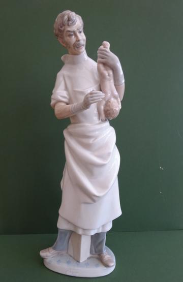 Lladro Figurine-The Obstetrician-No 4763