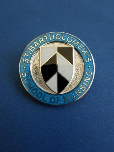 St Bartholomew's School of Nursing,Silver Nurses badge