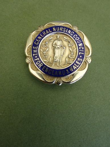 General Nursing Council for England & Wales,Silver SRN Badge