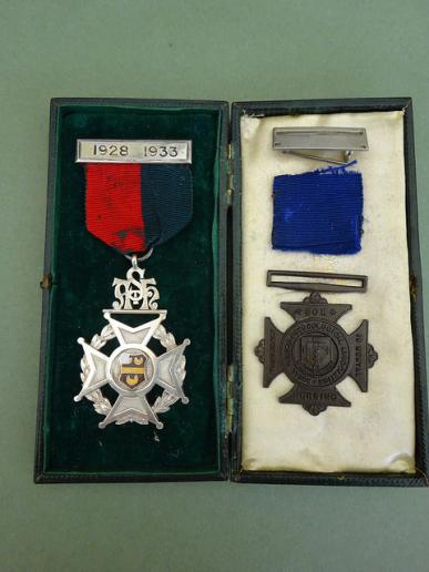 Holloway Sanatorium,cased silver medal and RMPA pair