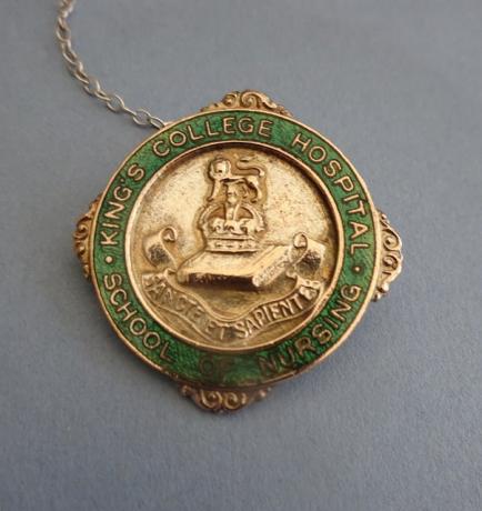 Kings College Hospital School of Nursing,Nurses badge