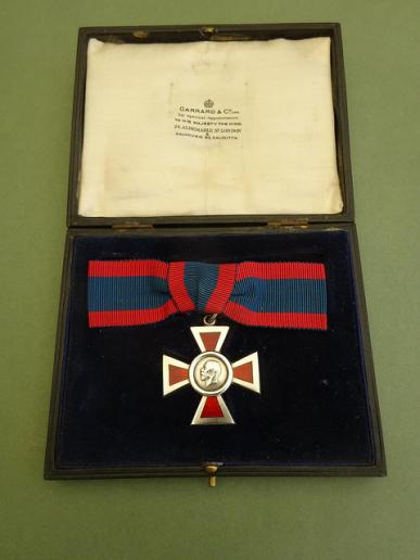  Royal Red Cross,2nd Class Medal 