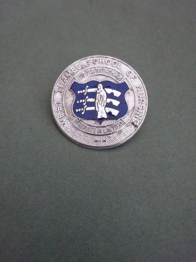 West Thames School of Nursing,Silver Registered Nurses badge