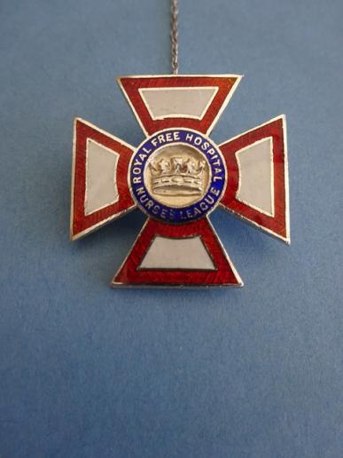 Royal Free Hospital Nurses League,Silver Nurses Badge