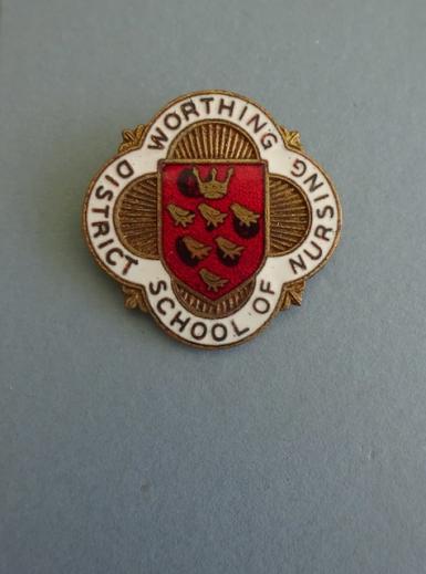 Worthing District School of Nursing,nurses badge