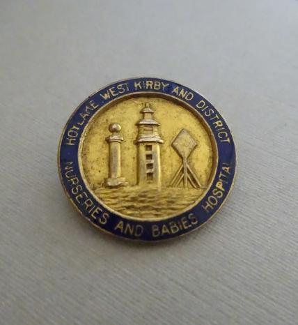 Hoylake West Kirby and District Nurseries and Babies Hospital, brass badge