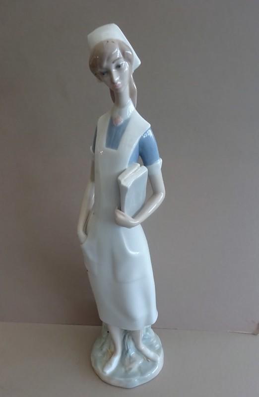Lladro Figurine-The Nurse,No.4603