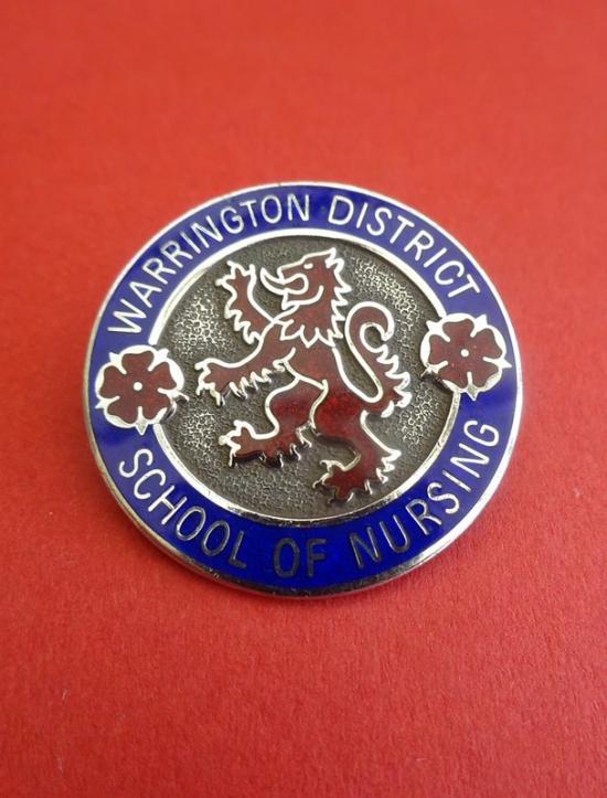 Warrington District School of Nursing,Silver nurses badge