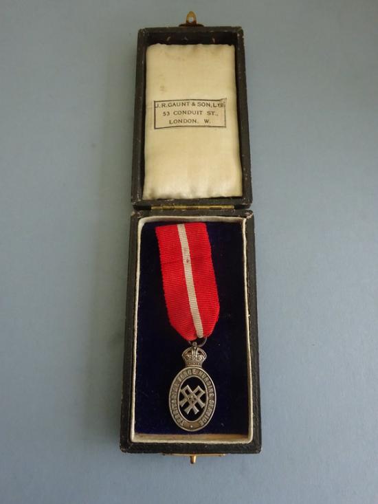 Territorial Force Nursing Service,Cased Tippet Badge