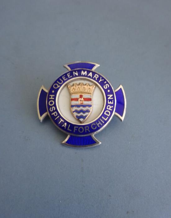 Queen Mary's Hospital For Children,London County Council Silver nurses badge