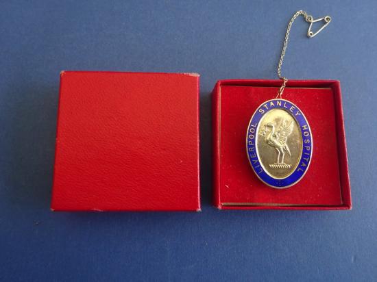 Liverpool Stanley Hospital, silver Nurses Badge