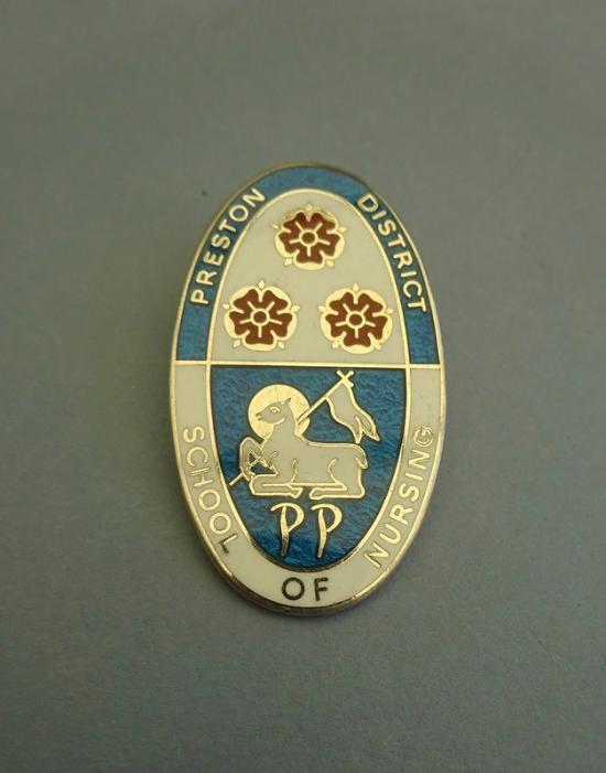 Preston District School of Nursing,Silver Nurses badge