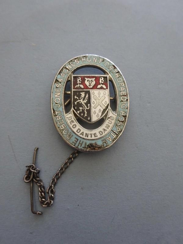 Robert Jones & Agnes Hunt Orthopaedic Hospital Oswestry,nurses badge