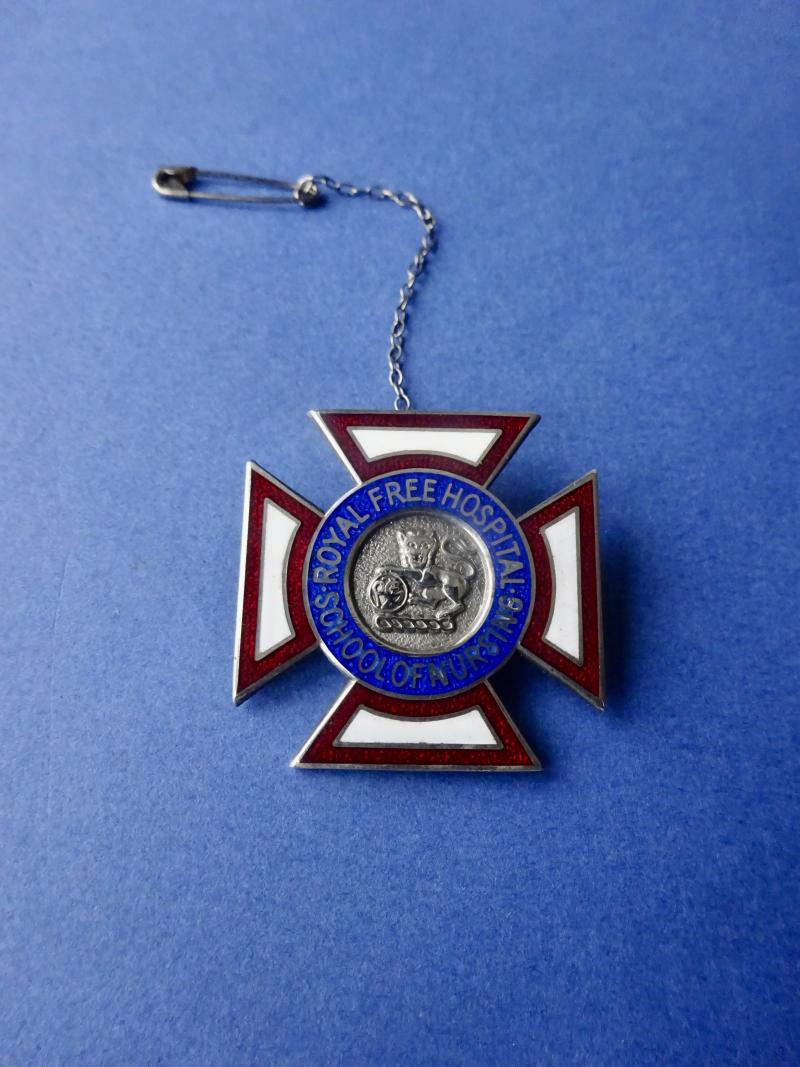 Royal Free Hospital School of Nursing,Silver Nurses Badge