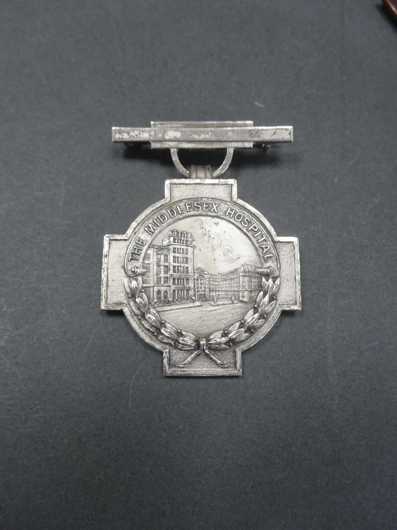 The Middlesex Hospital,Silver Sister's Long service badge