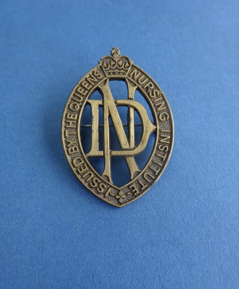 Queens Institute of District Nursing,Post 1982 Nurses Badge