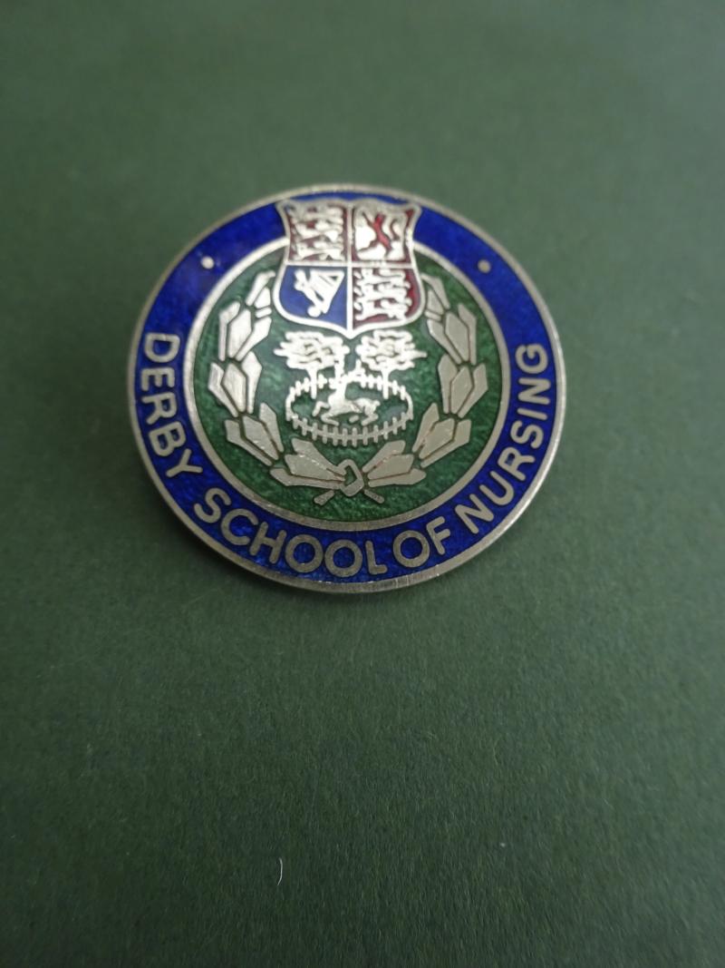 Derby School of Nursing, nurses badge