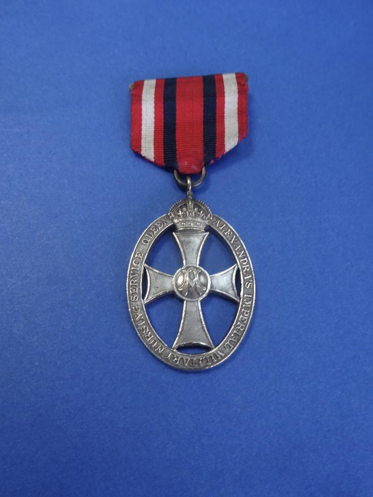 Queen Alexandra's Imperial Military Nursing Service White Metal Tippet Medal