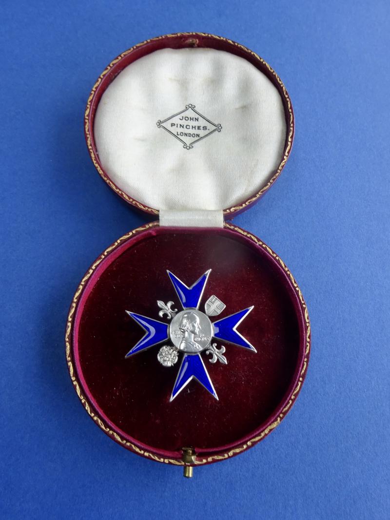 Nightingale School of Nursing St Thomas's Hospital,Cased Silver Nurses Badge(Milne)