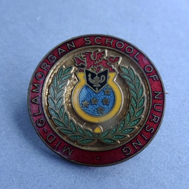 Mid Glamorgan School of Nursing,Brass nurses badge