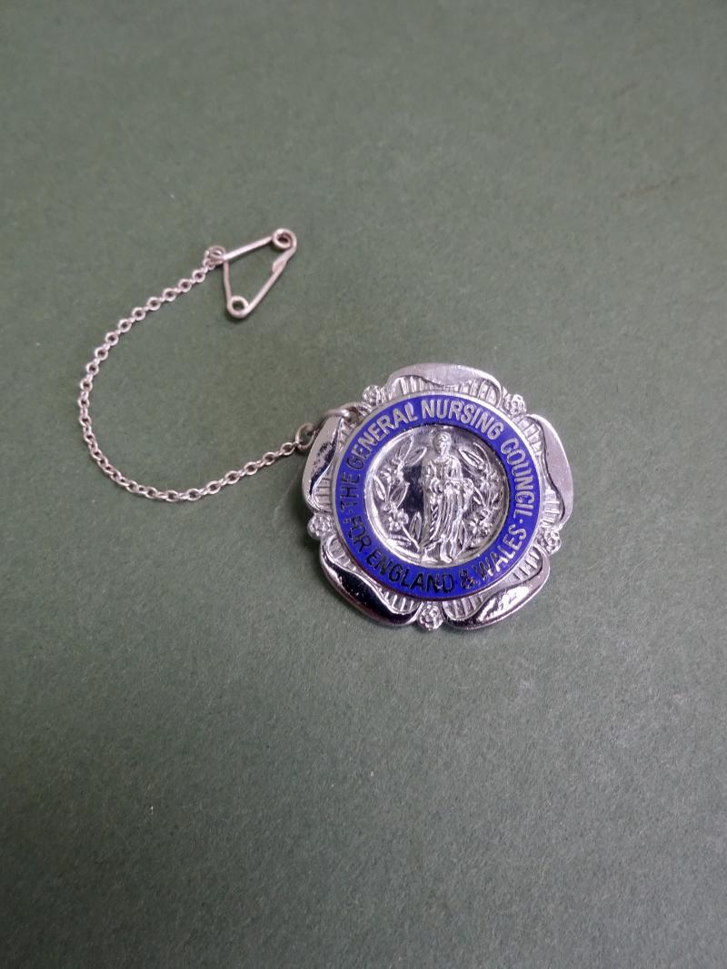 The General Nursing Council For England & Wales,Chrome SRN badge