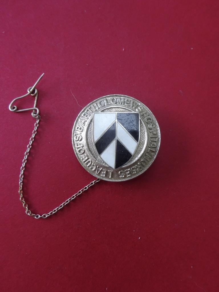 Nurses League of St  Bartholomew's Hospital  ,Silver Nurses Badge