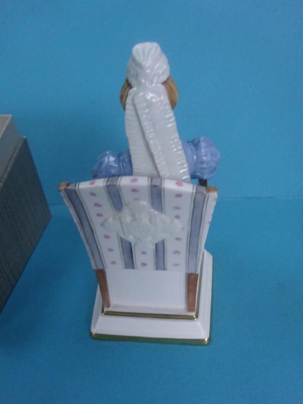 Royal Worcester Figurine,Nursing Sister the London Hospital