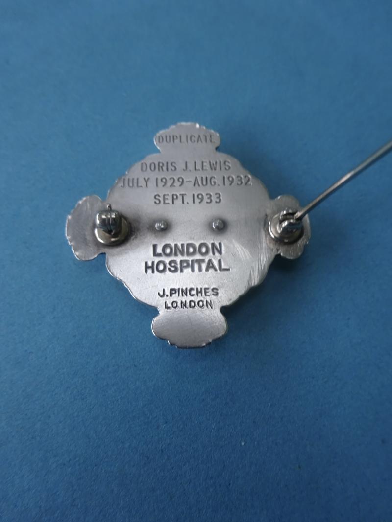 The London Hospital Whitechapel, Silver Nurses Badge