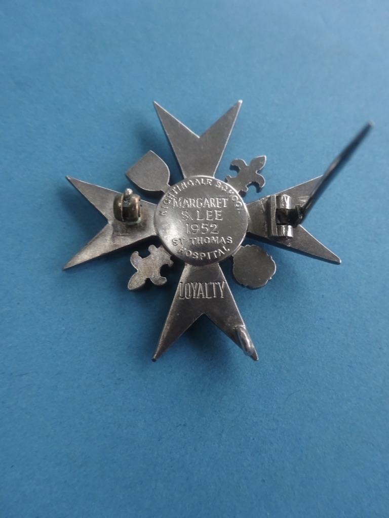 Nightingale School of Nursing St Thomas's Hospital,Silver Nurses Badge(Margaret S Lee)