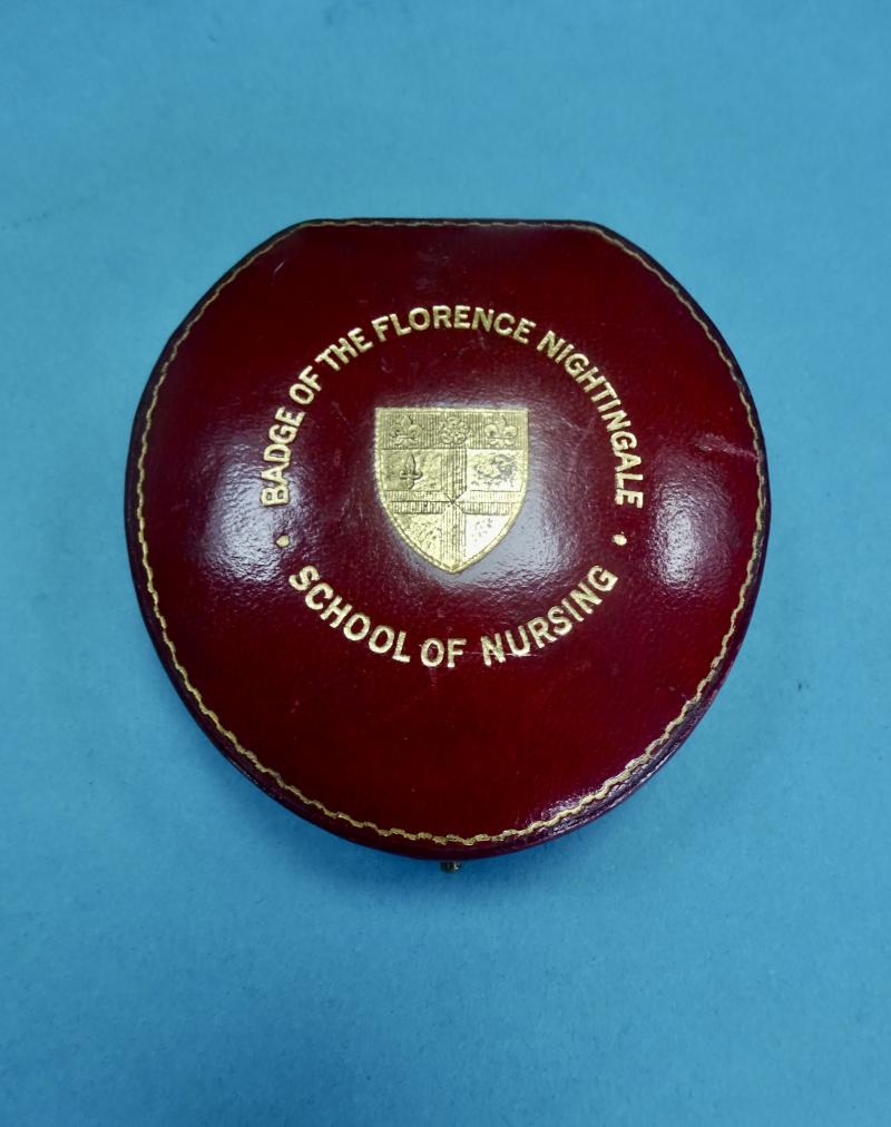 Nightingale School of Nursing St Thomas's Hospital,Cased Silver Nurses Badge(Muriel Edwards)