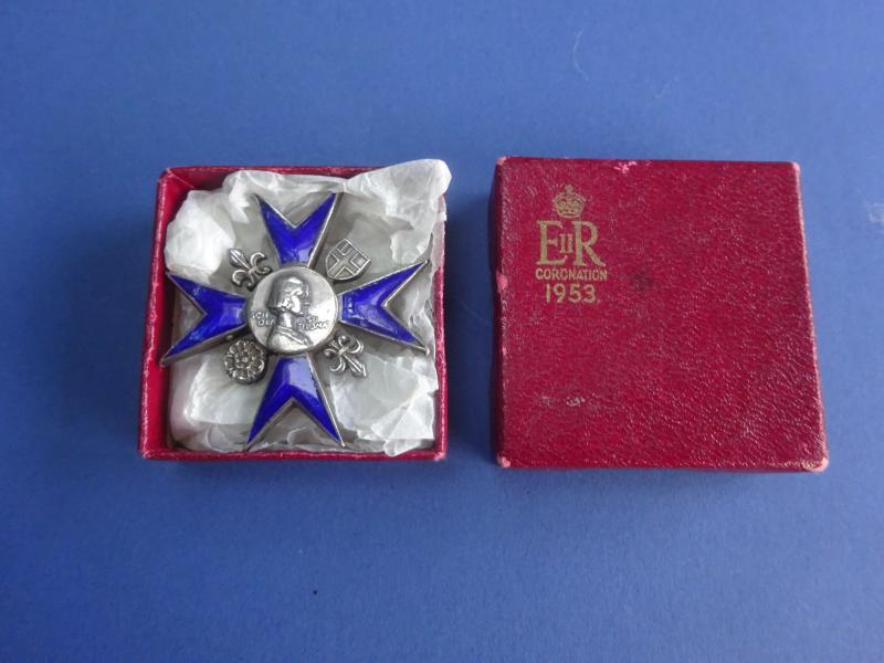 Nightingale School of Nursing St Thomas's Hospital,Silver Nurses Badge(J Hector)