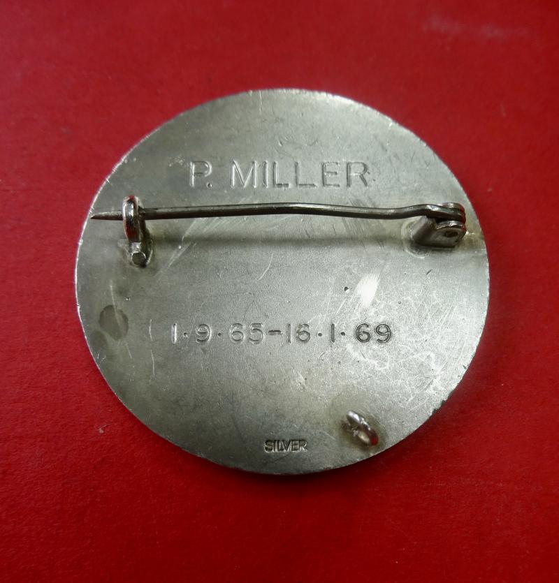 Pinderfields General Hospital Wakefield,silver Nurses Badge